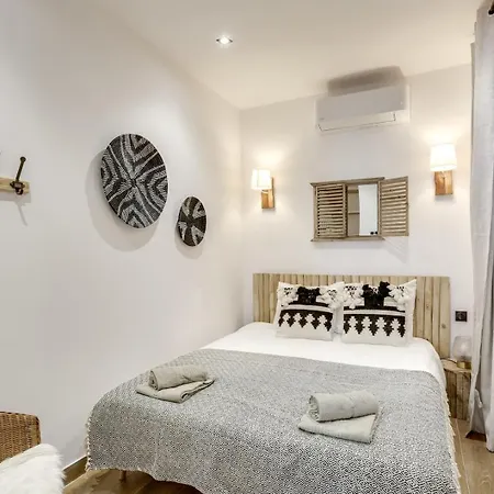 Bluestay 25 - à 12 *